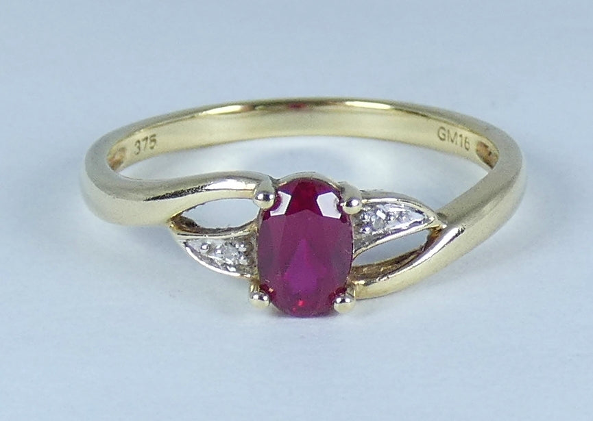 Modern Solid 9ct Yellow Gold Pink Oval Ruby & Diamond Dress Ring Size 7.5 O 55