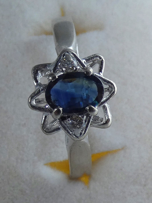 Solid 14ct White Gold Tri-Colour Parti Sapphire & Diamond Dress Ring Size 9 R 59