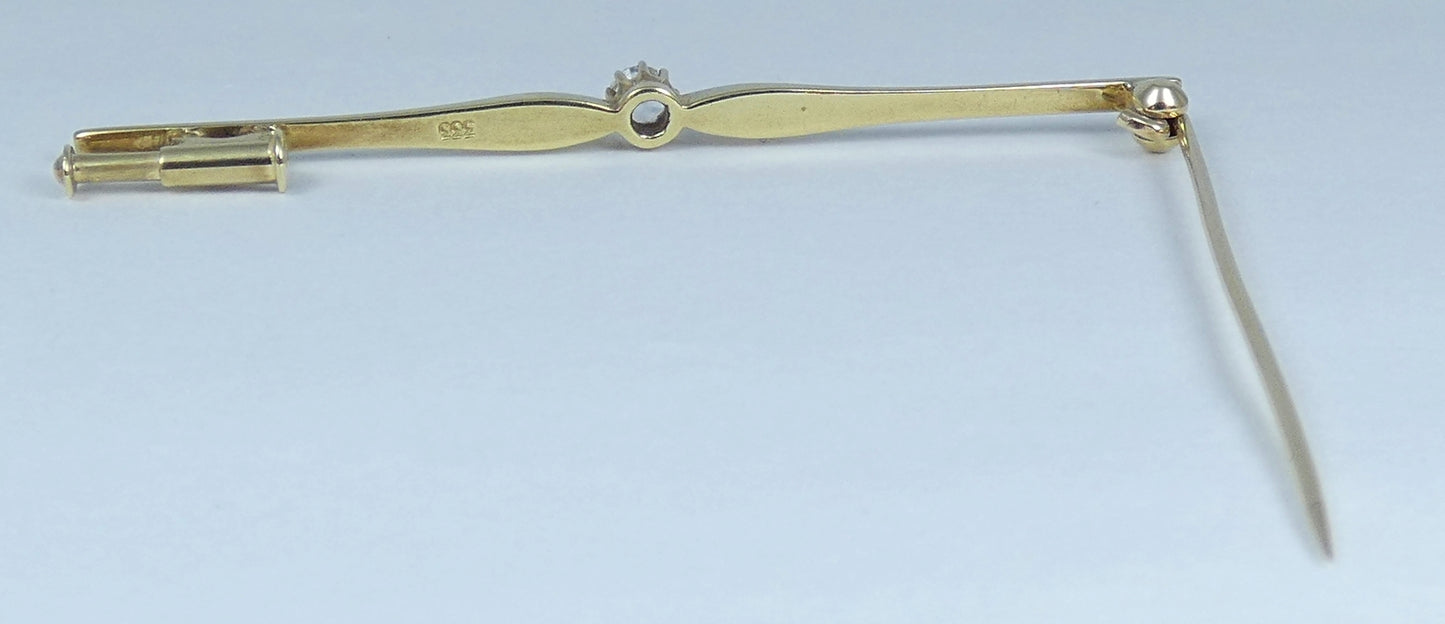 Vintage Solid 8ct Yellow Gold White Sapphire Solitaire 58mm Bar Brooch Pin 333