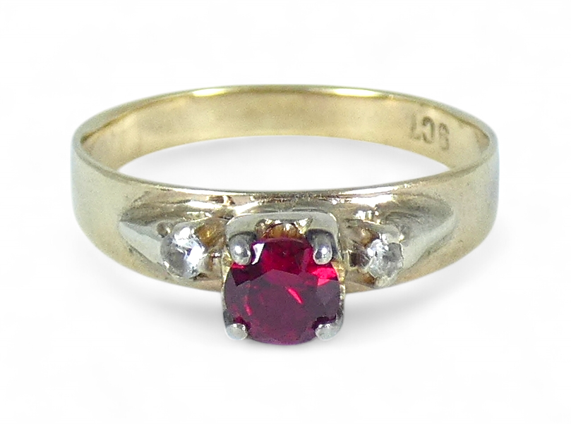 Vintage Solid 9ct Yellow Gold Ruby & White Spinel Stone Dress Ring Size 8 P 56
