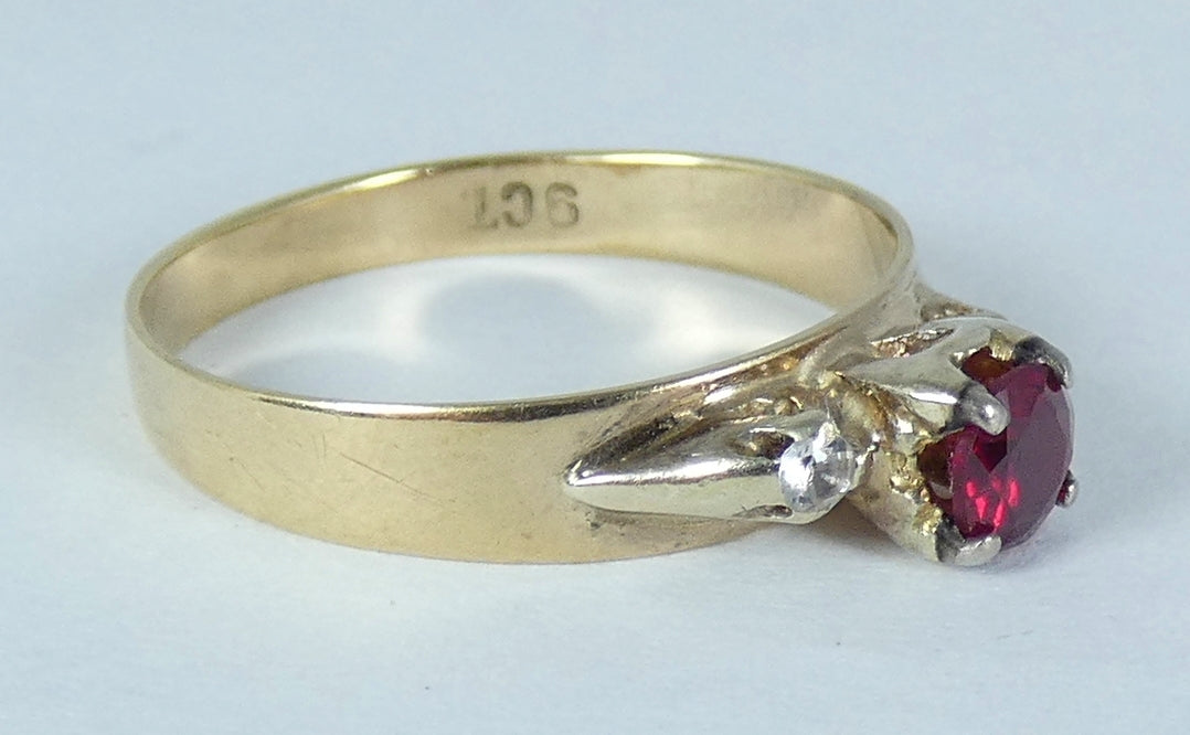 Vintage Solid 9ct Yellow Gold Ruby & White Spinel Stone Dress Ring Size 8 P 56