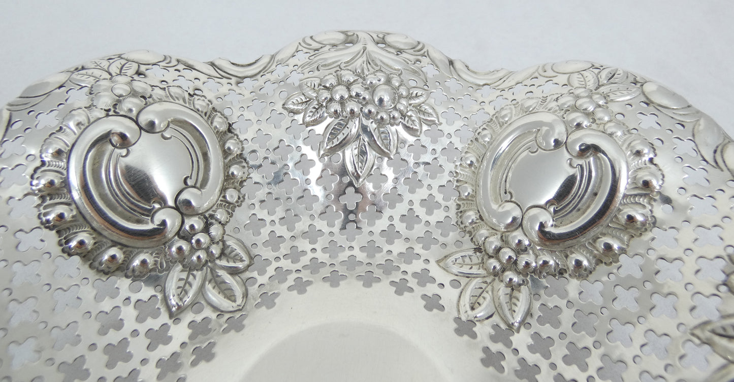 Antique Victorian 1894 Sterling Silver Footed Bowl Comport Pierced Lolly Dish JD
