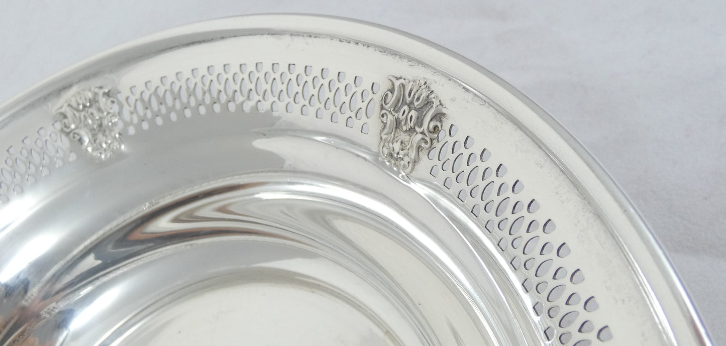 Vintage American La Pierre 10" 25.5cm Serving Vegetable Fruit Bowl Dish Pierced