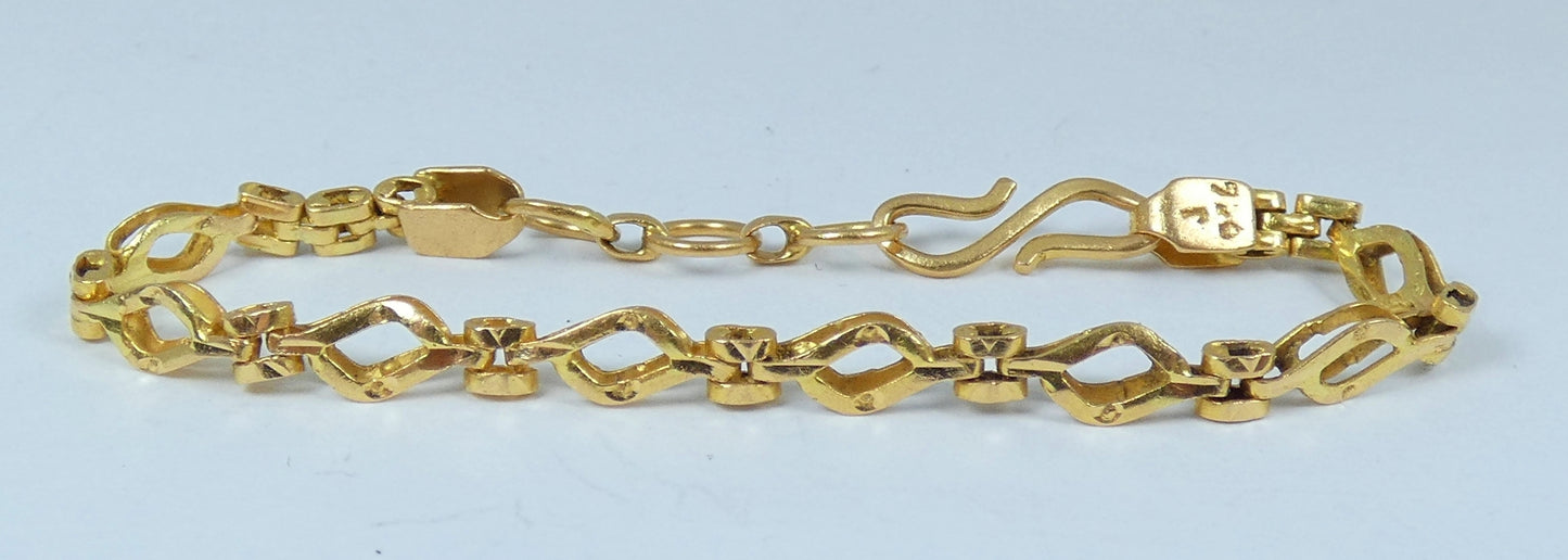 Vintage Solid 22ct Yellow Gold Small Childs 13.5cm 5.3" Fancy Chain Bracelet 916