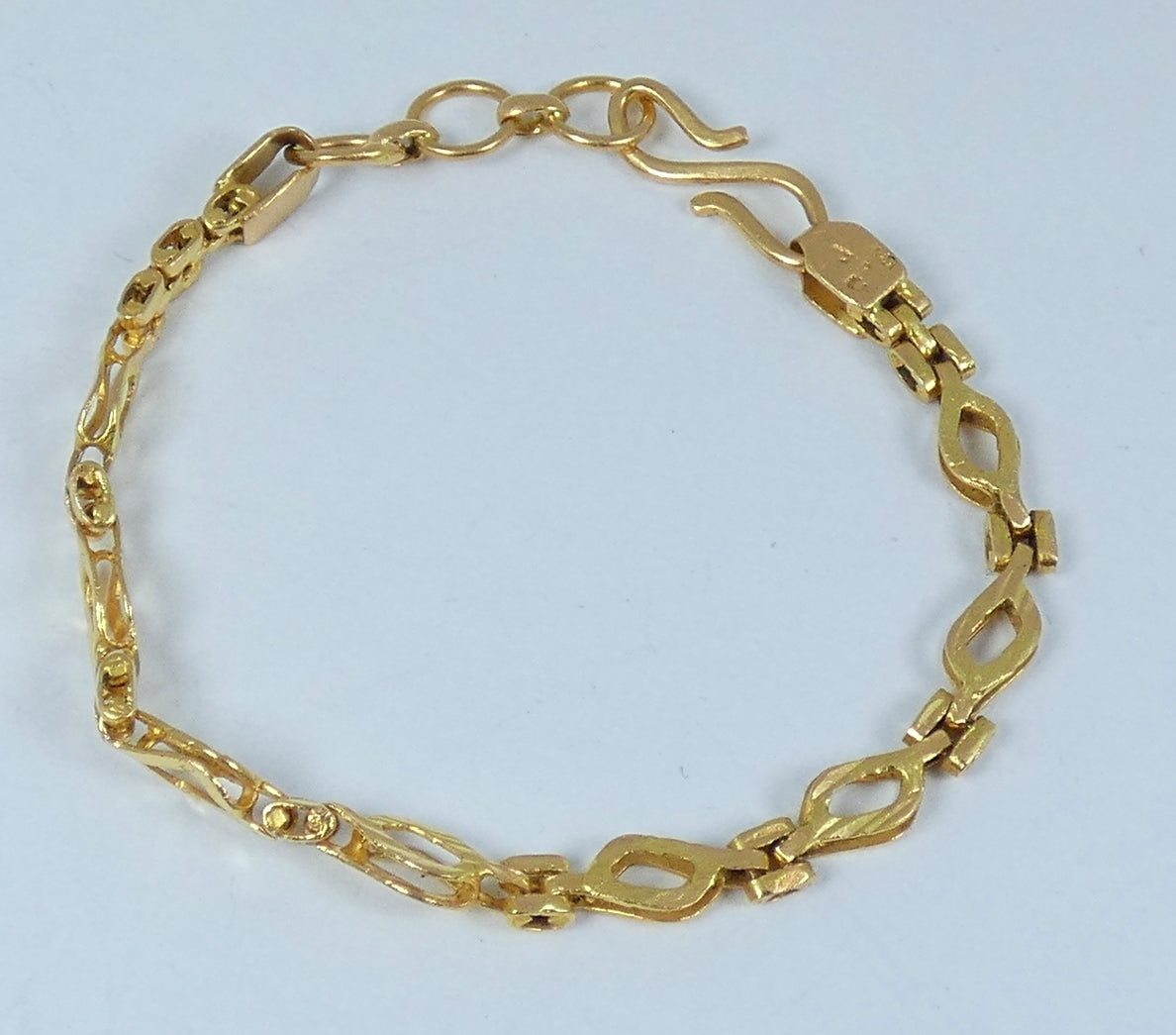 Vintage Solid 22ct Yellow Gold Small Childs 13.5cm 5.3" Fancy Chain Bracelet 916