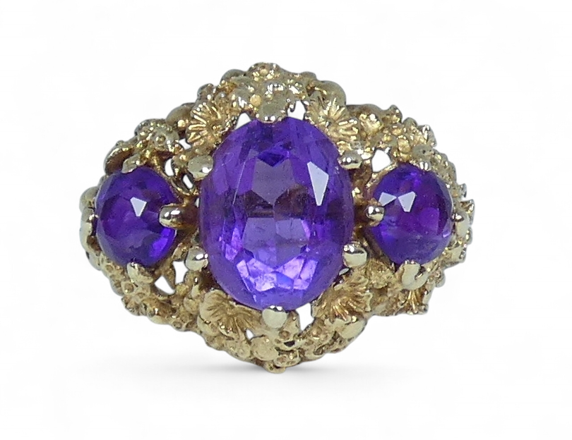 Vintage 1974 English Solid 9ct Yellow Gold Purple Amethyst Trilogy Ring 6.5 M 52