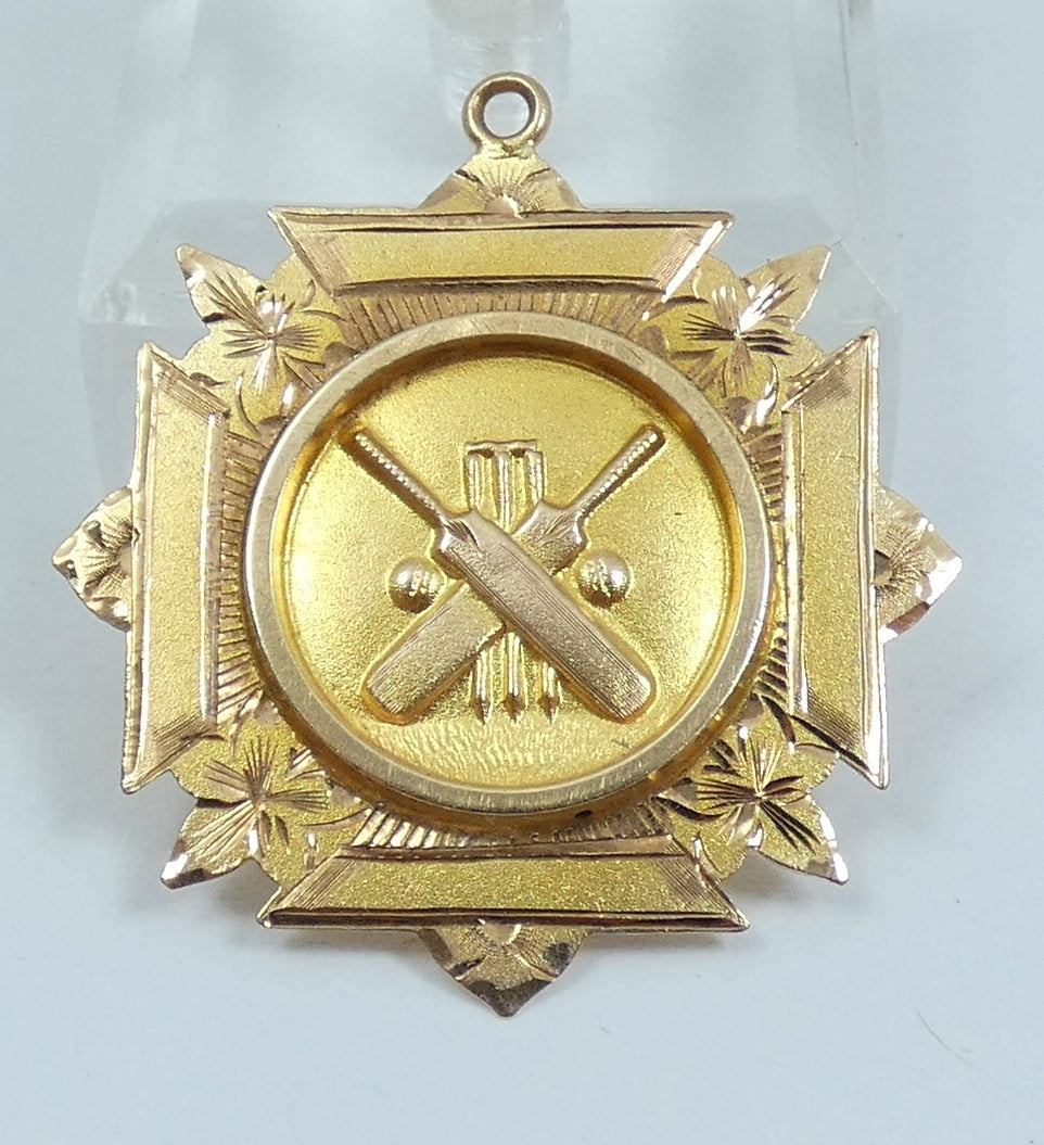 Antique 1931 Australian Solid 9ct Yellow Gold Cricket Club Award Medal Pendant