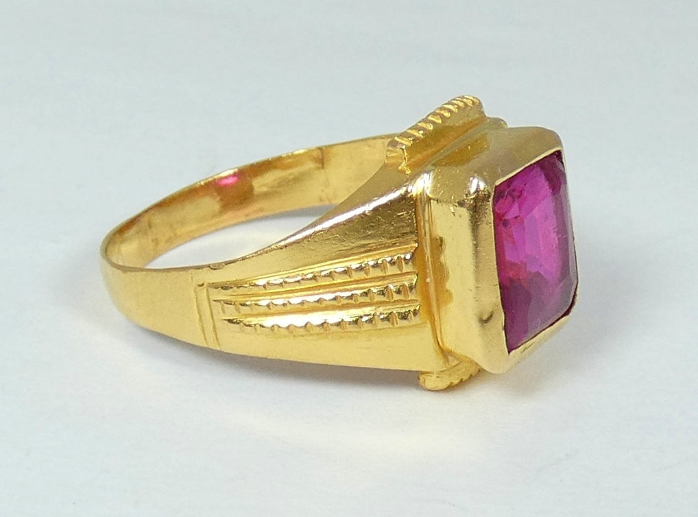Solid 22ct Yellow Gold Pink Ruby Spinel Signet Unisex Solitaire Ring Size 9 R 59