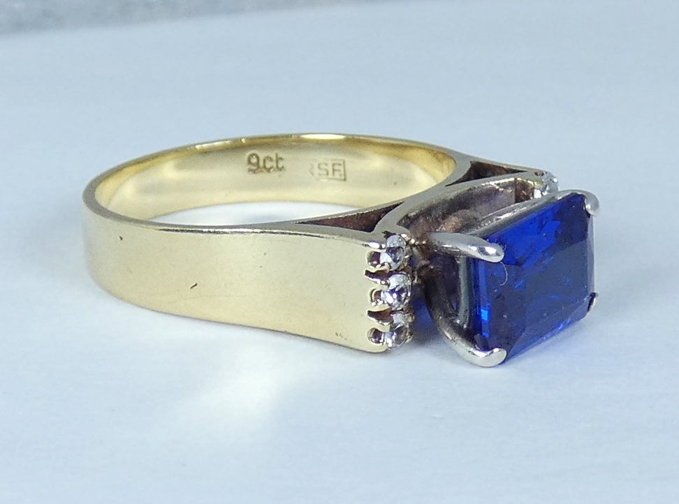 Vintage Solid 9ct Yellow Gold Blue Spinel Cocktail Dress Ring Size 7.5 O 55 375