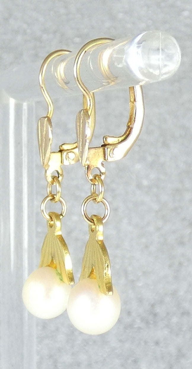 Vintage Pair of Solid 9ct Yellow Gold & 6mm Pearl 33mm Lever Back Drop Earrings