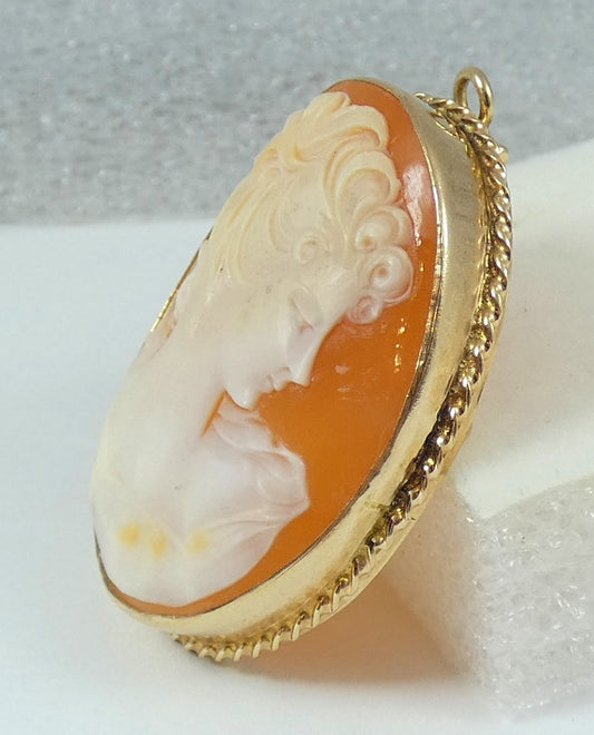 Vintage Australian Solid 9ct Yellow Gold Shell Cameo Convertible Brooch Pendant
