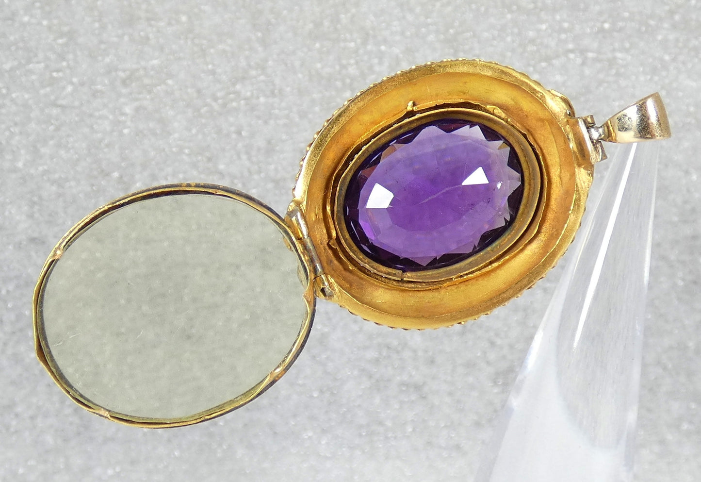 Antique Victorian Etruscan Solid 15ct Yellow Gold Purple Amethyst Locket Pendant