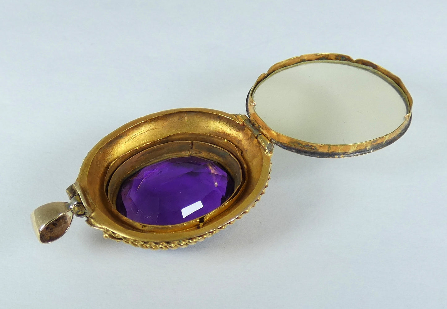 Antique Victorian Etruscan Solid 15ct Yellow Gold Purple Amethyst Locket Pendant