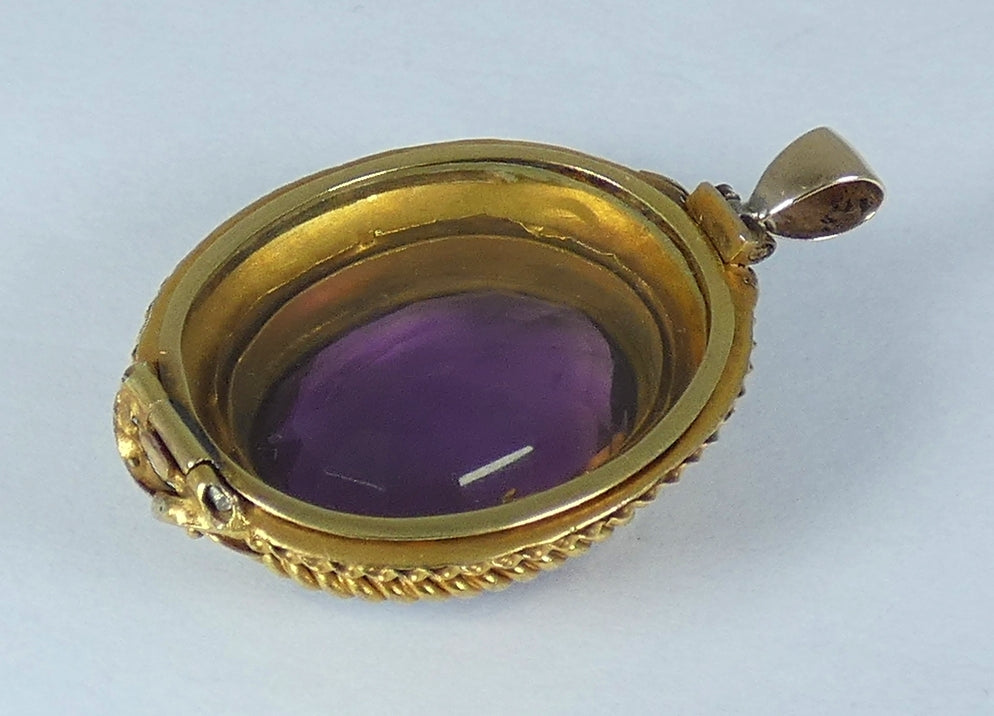 Antique Victorian Etruscan Solid 15ct Yellow Gold Purple Amethyst Locket Pendant