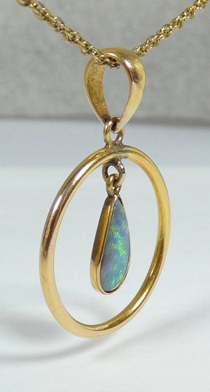 Vintage Solid 14ct Yellow Gold Double Sided Teardrop Pear Opal Necklace Pendant