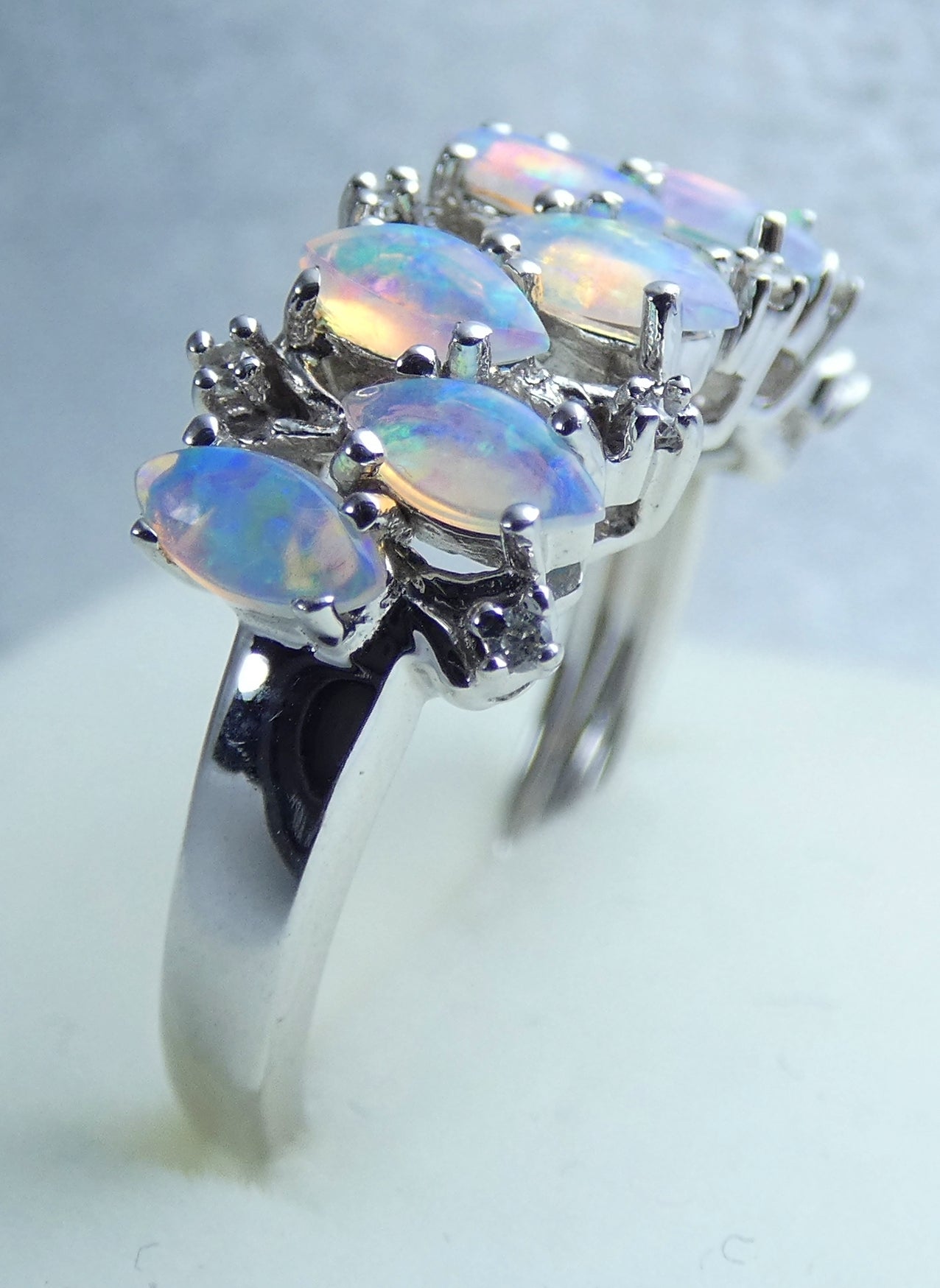 Australian Solid 14ct White Gold Crystal Opal Diamond Cluster Ring Size 7 N 54