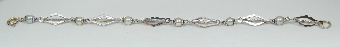 Vintage Solid 18ct White Gold 17.5cm 6.5" Natural Pearl Snowflake Chain Bracelet