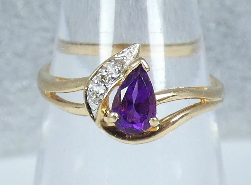 Solid 9ct Yellow Gold Pear Cut Purple Amethyst Diamond Dress Ring Size 6.5 M 52