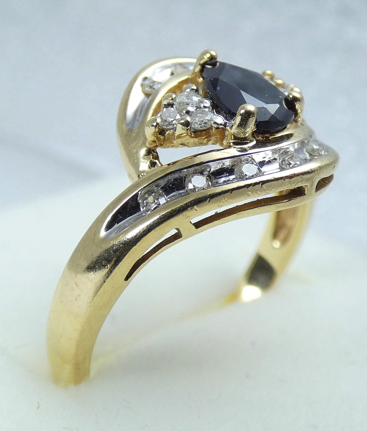 Solid 9ct Yellow Gold Pear Cut Blue Sapphire Diamond Cluster Dress Ring 7.5 O 55