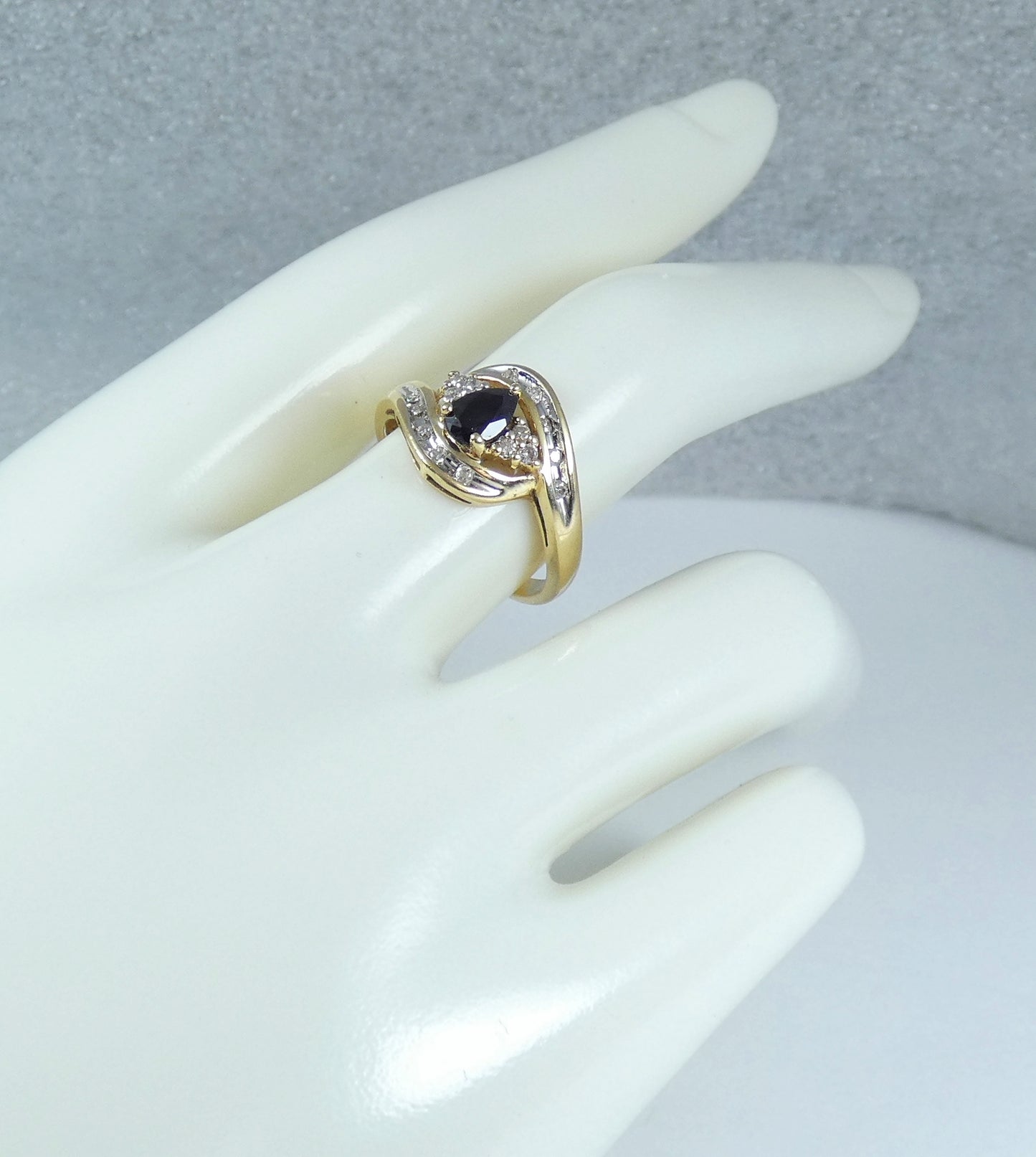 Solid 9ct Yellow Gold Pear Cut Blue Sapphire Diamond Cluster Dress Ring 7.5 O 55