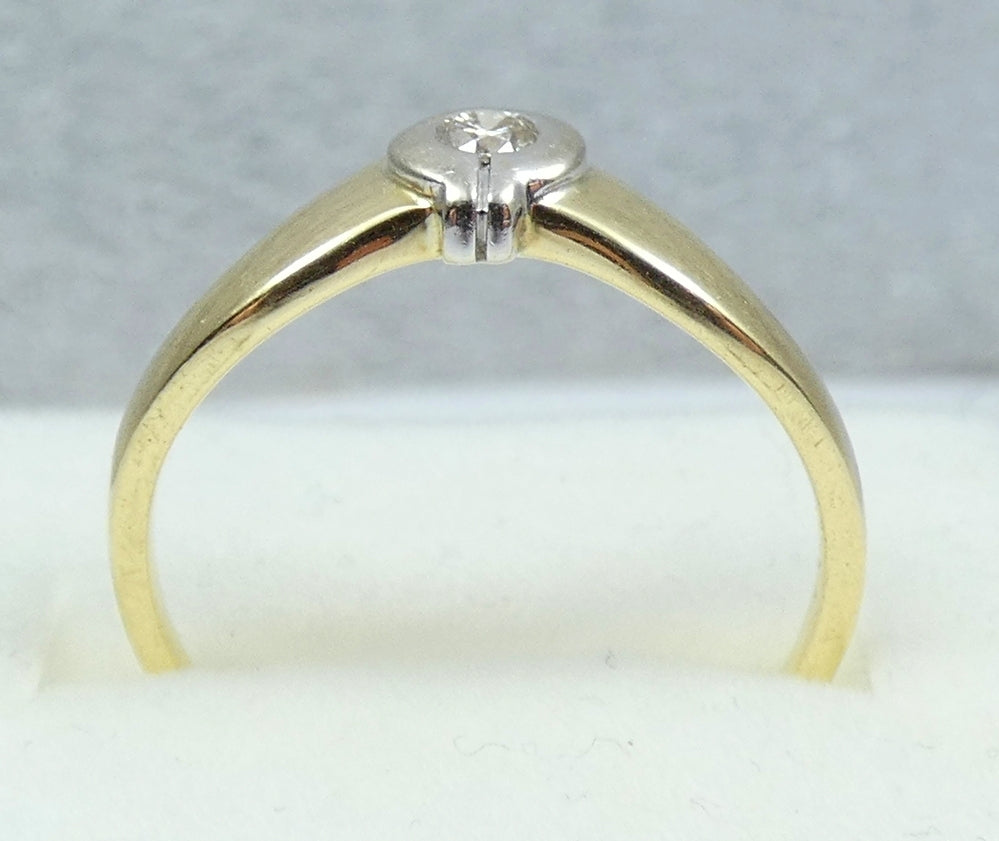Modern Solid 14ct Yellow White Gold Diamond Solitaire Dress Ring Size 7.5 O 55