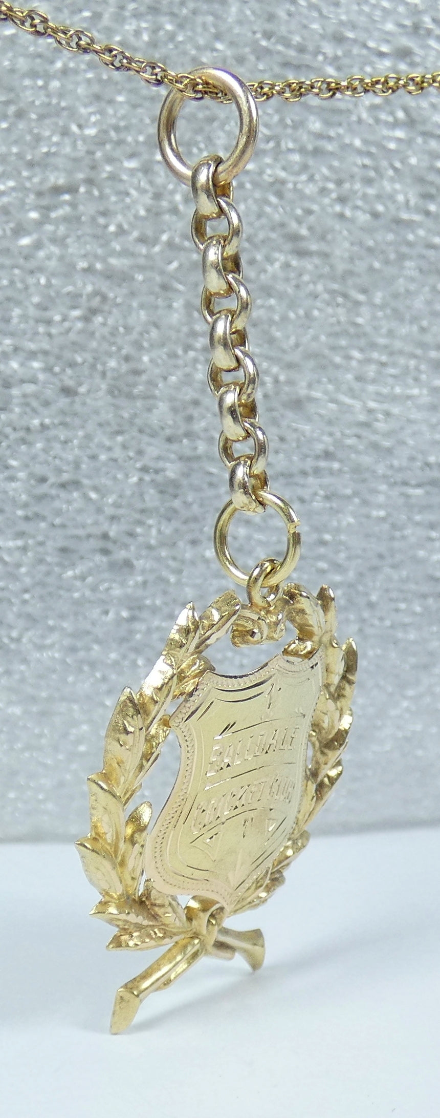 Antique 1914 Solid 15ct Yellow Gold Cricket Club Sport Medal & Chain Pendant