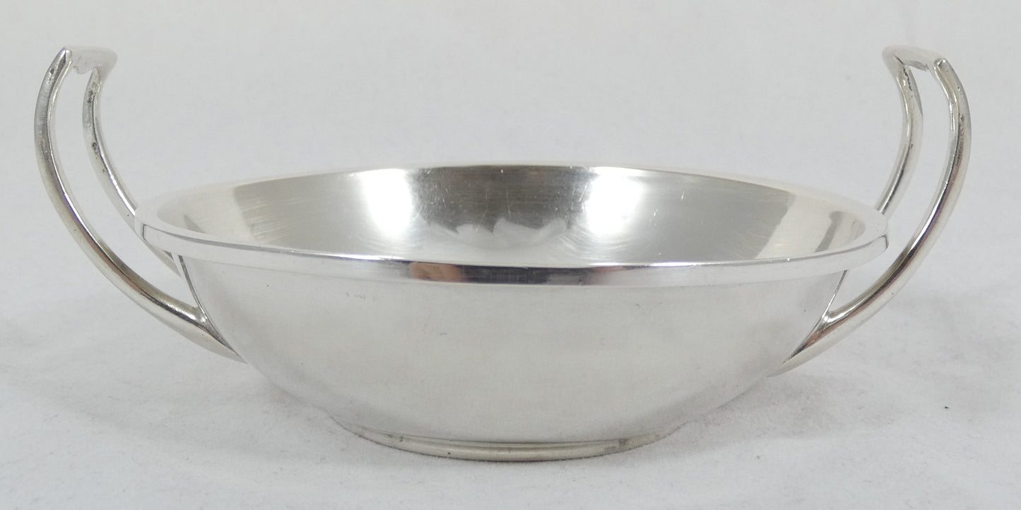 Antique Edwardian 1917 Sterling Silver Twin Handled Porringer Childs Bowl Dish
