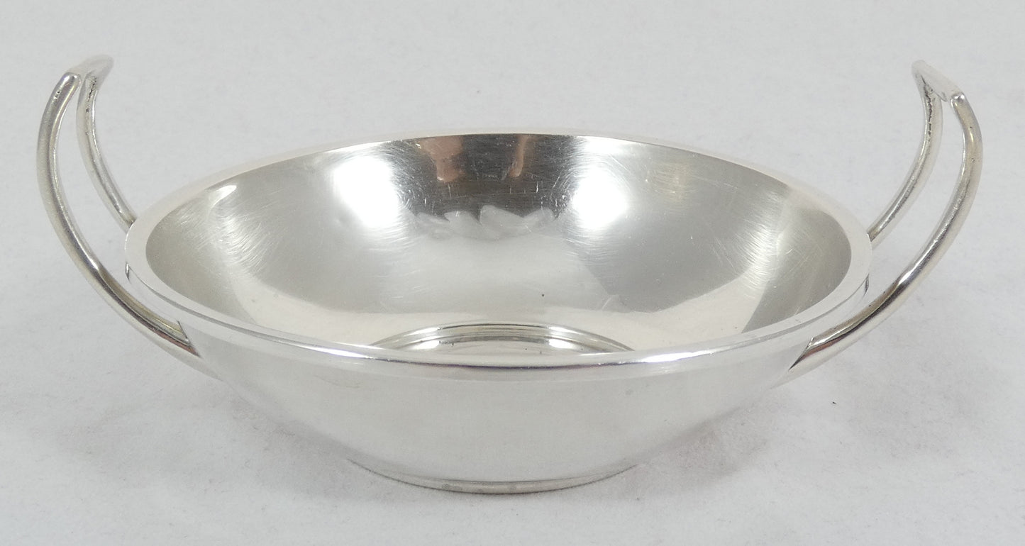Antique Edwardian 1917 Sterling Silver Twin Handled Porringer Childs Bowl Dish