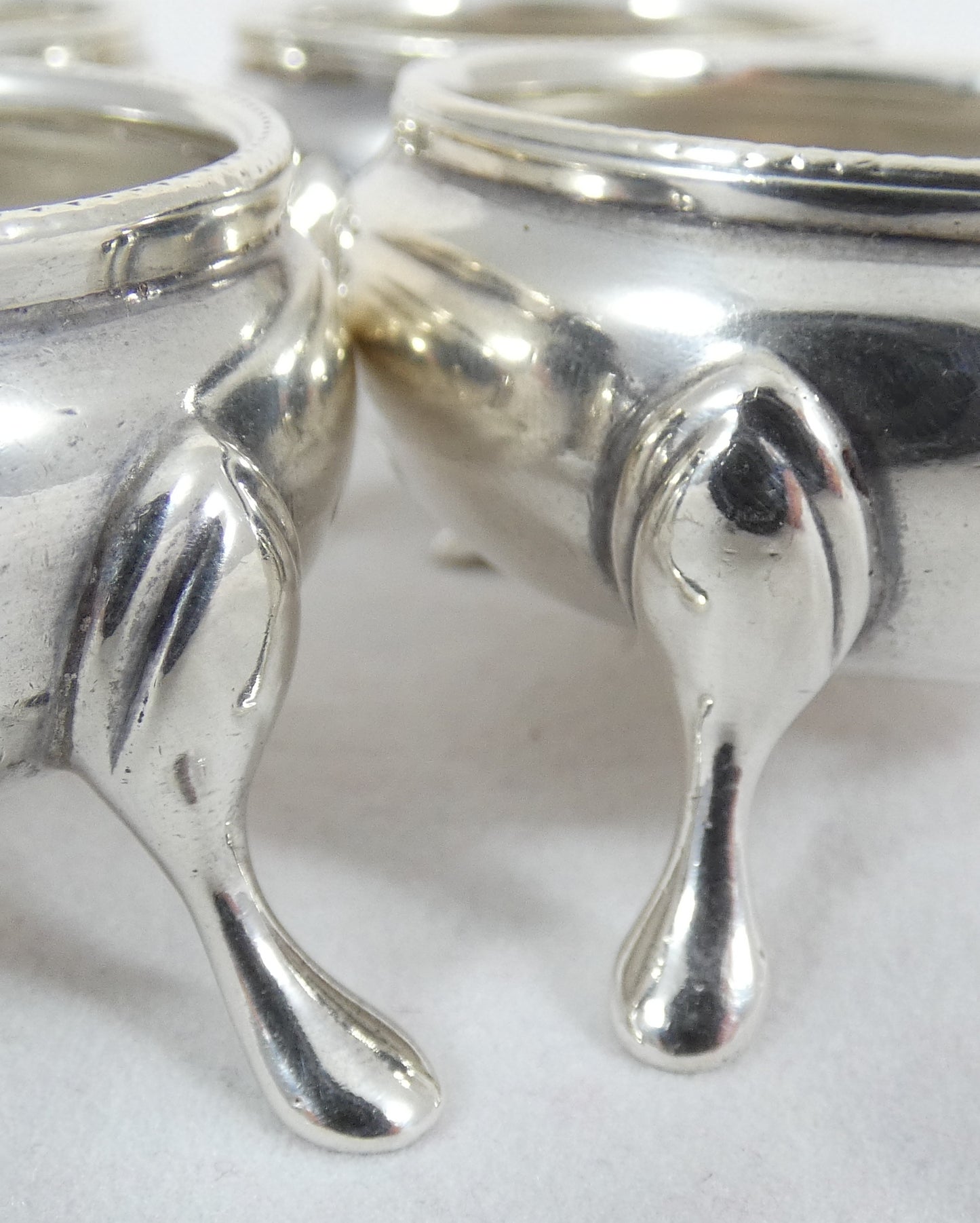 Antique Victorian 1882 Set of 4 Sterling Silver Cauldron Salt Cellars Bowl Cruet