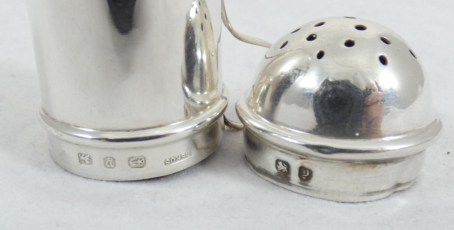 Antique Victorian 1898 Sterling Silver Novelty Flour Sifter Pepper Pot Shaker TB