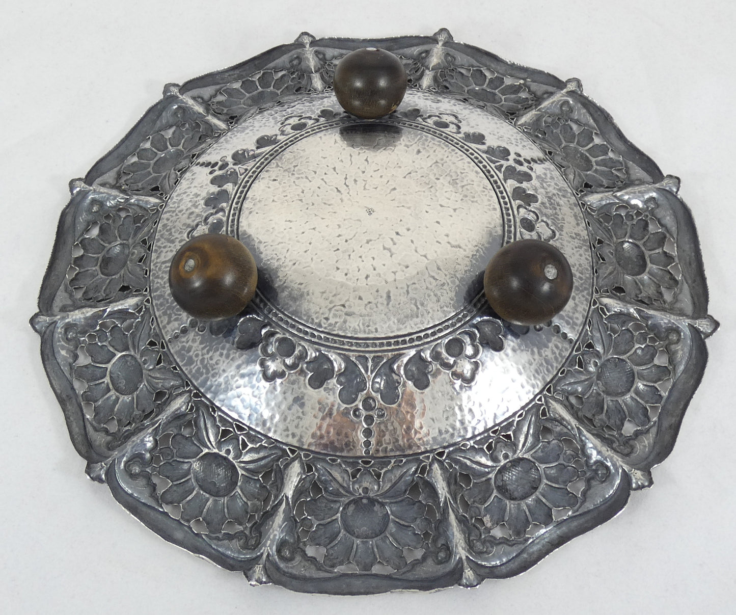 Vintage Indonsian Yogya 900 Silver Large 28cm Fruit Serving Bowl Tray Sterling