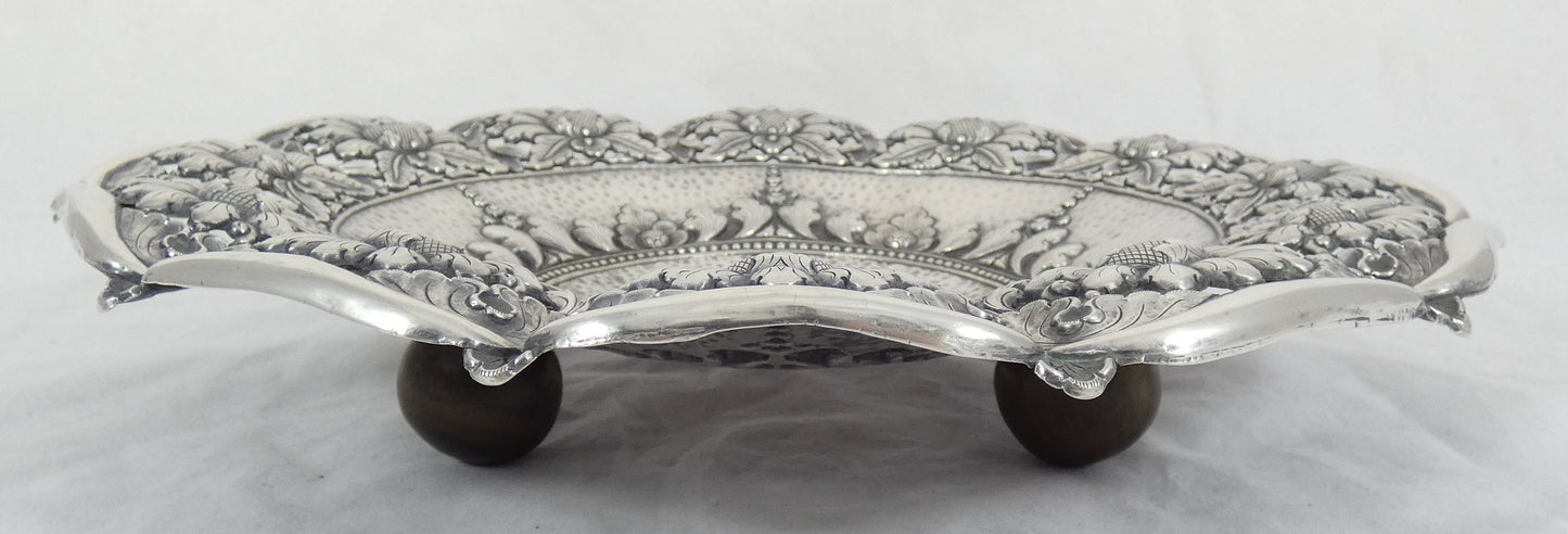 Vintage Indonsian Yogya 900 Silver Large 28cm Fruit Serving Bowl Tray Sterling