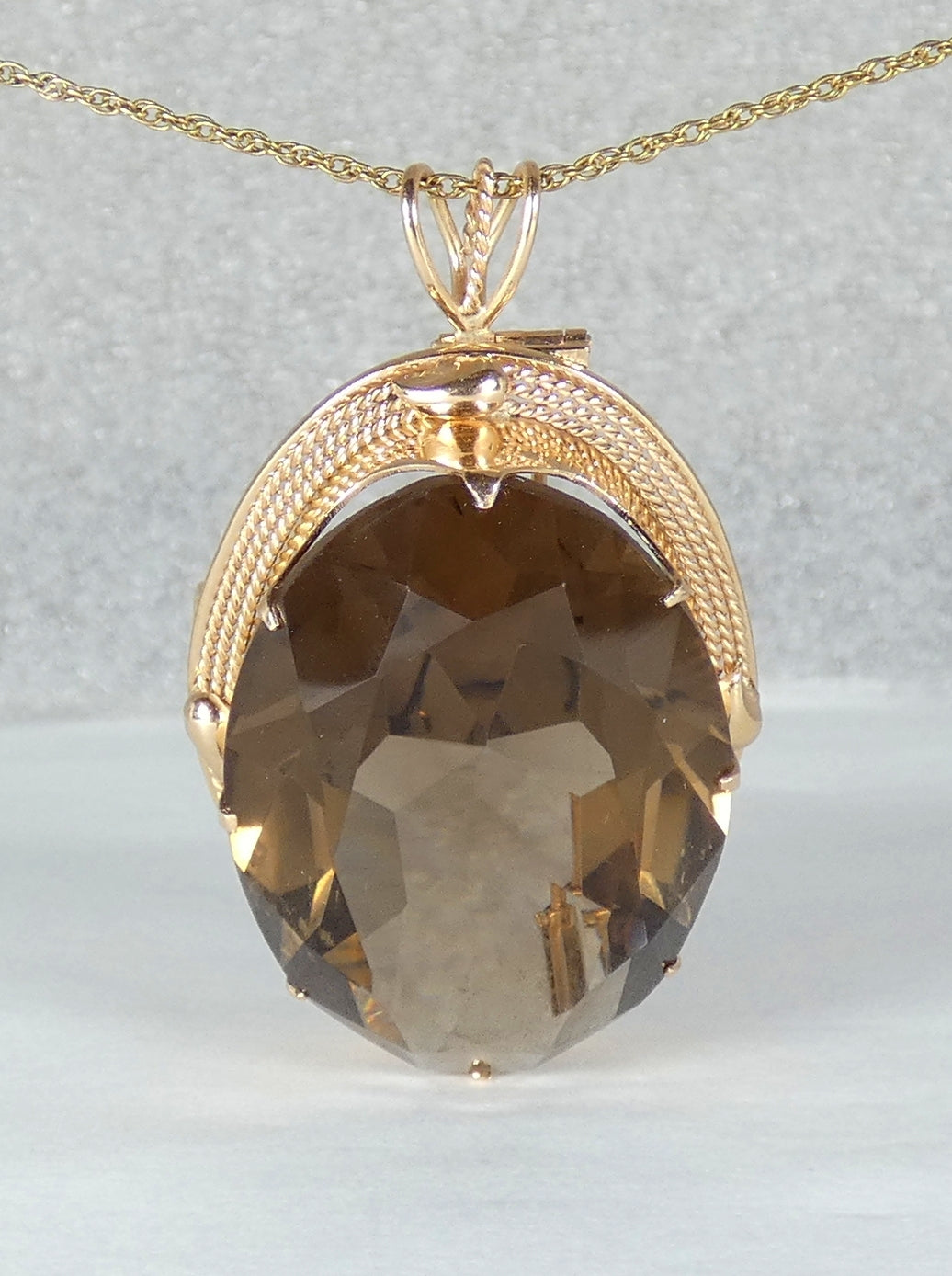 Vintage Large Solid 14ct Yellow Gold 74ct Smoky Quartz Necklace Pendant Brooch