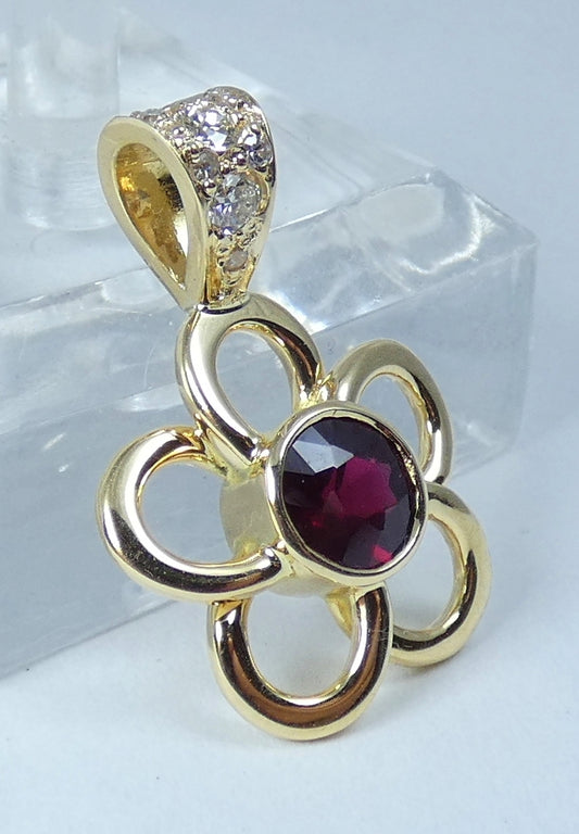 Solid 18ct Yellow Gold Rubellite Red Tourmaline Diamond Flower Necklace Pendant