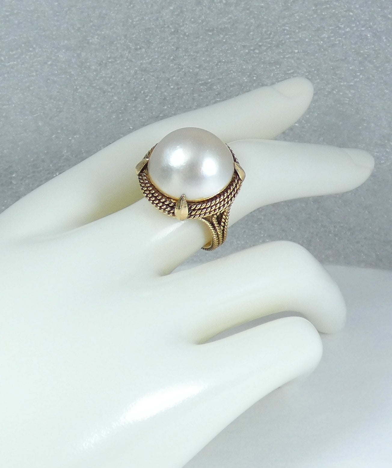 Vintage Solid 14ct Yellow Gold 17mm Mabe Pearl Cocktail Dress Ring Size 7 N 54