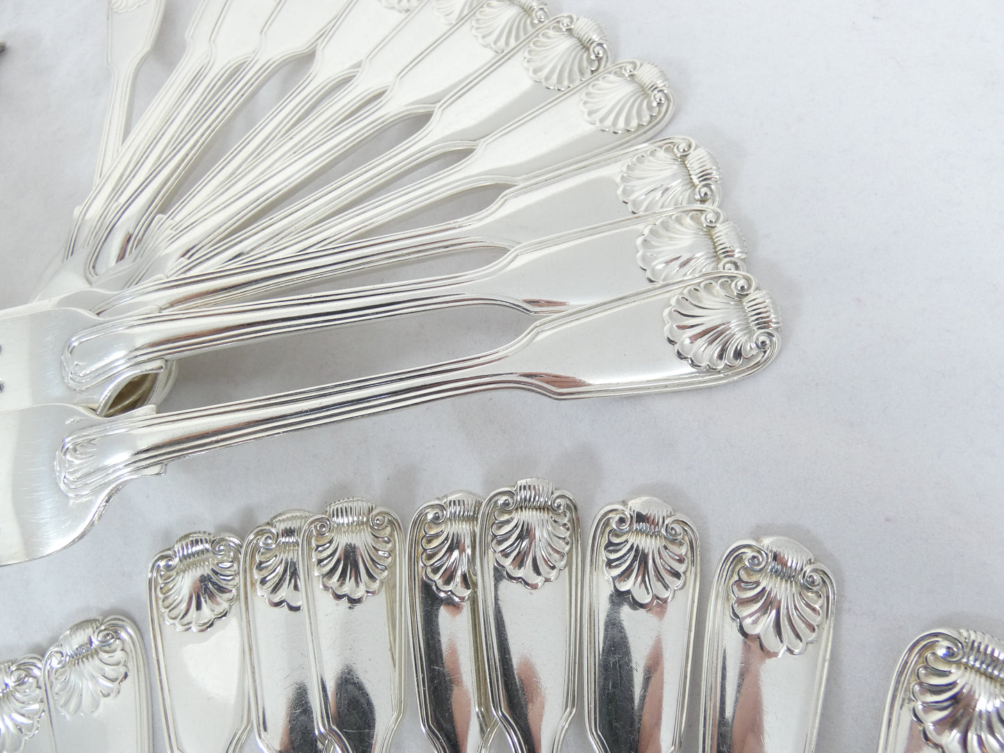 Antique Victorian 48pc Sterling Silver 12pl Cutlery Set Fiddle Thread & Shell