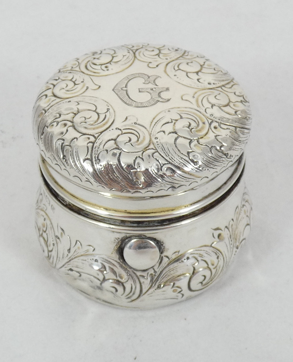 Antique Edwardian 1902 Sterling Silver Travel Inkwell Ink Well Pot Repousse Jar
