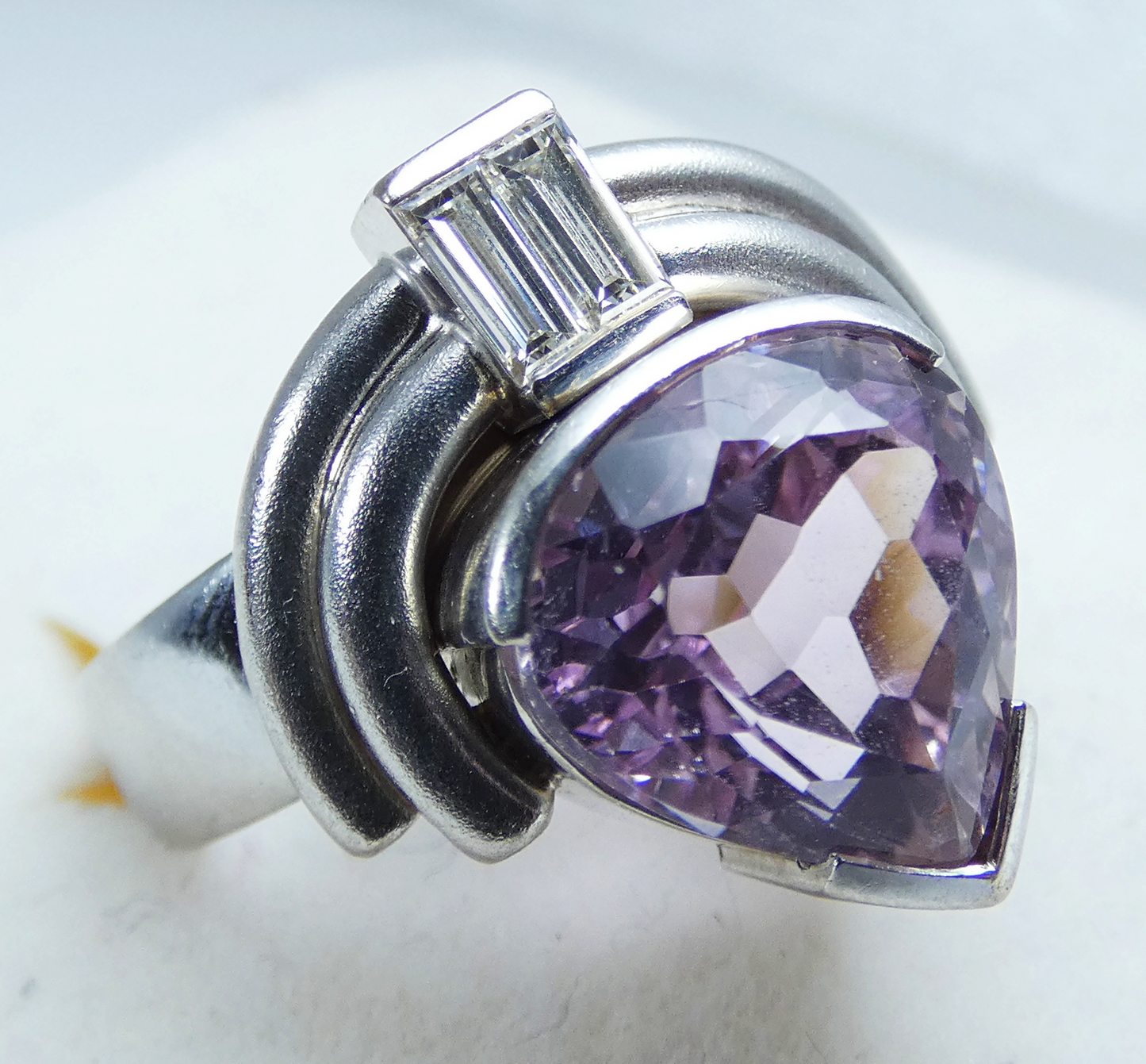 Vintage Heavy Solid 18ct White Gold Pink Kunzite & Diamond Dress Ring 9.5 S 60