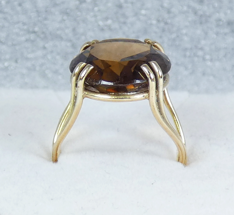 Vintage Solid 9ct Yellow Gold 16mm Smoky Quartz Cocktail Dress Ring Size 6 L 51