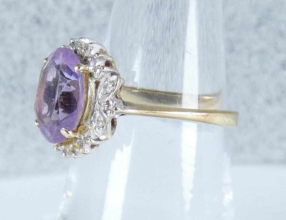 Vintage Solid 9ct Yellow Gold Amethyst Diamond Cluster Dress Ring Size 6.5 M 52
