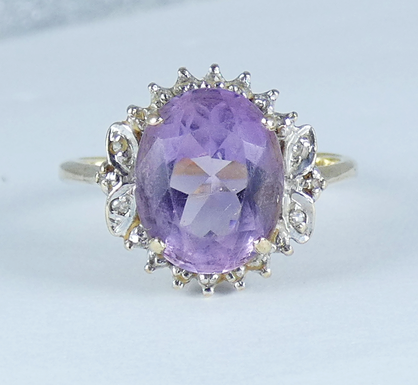 Vintage Solid 9ct Yellow Gold Amethyst Diamond Cluster Dress Ring Size 6.5 M 52