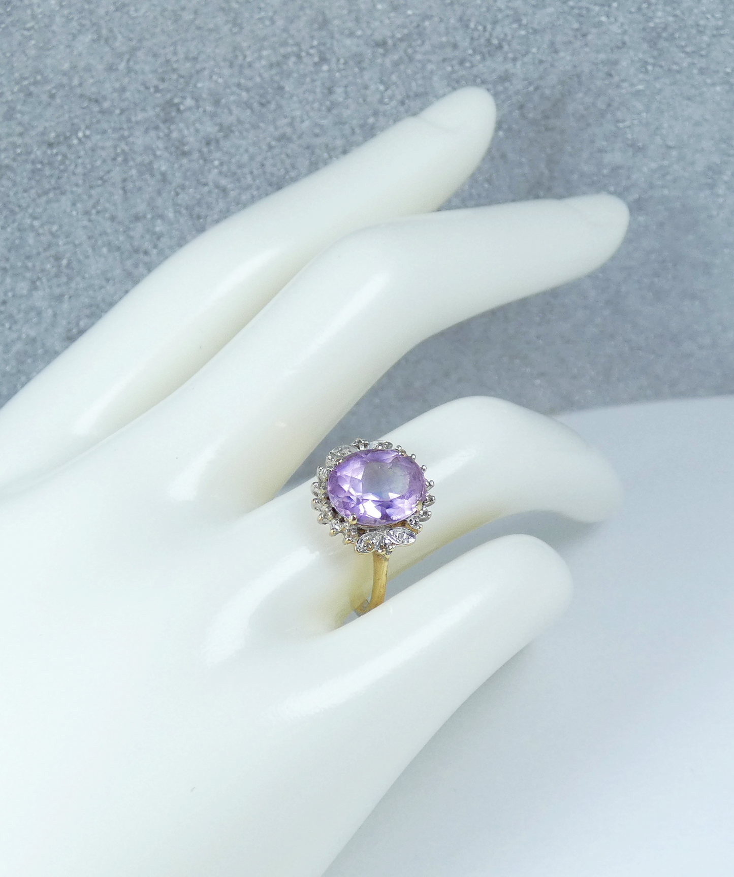 Vintage Solid 9ct Yellow Gold Amethyst Diamond Cluster Dress Ring Size 6.5 M 52