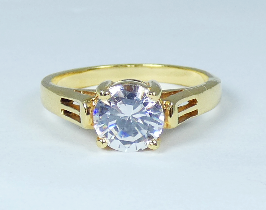 Modern Solid 9ct Yellow Gold 6.5mm CZ Solitaire Engagement Ring Size 6 L 51 375