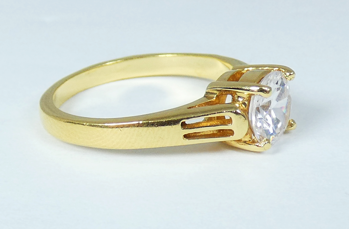 Modern Solid 9ct Yellow Gold 6.5mm CZ Solitaire Engagement Ring Size 6 L 51 375