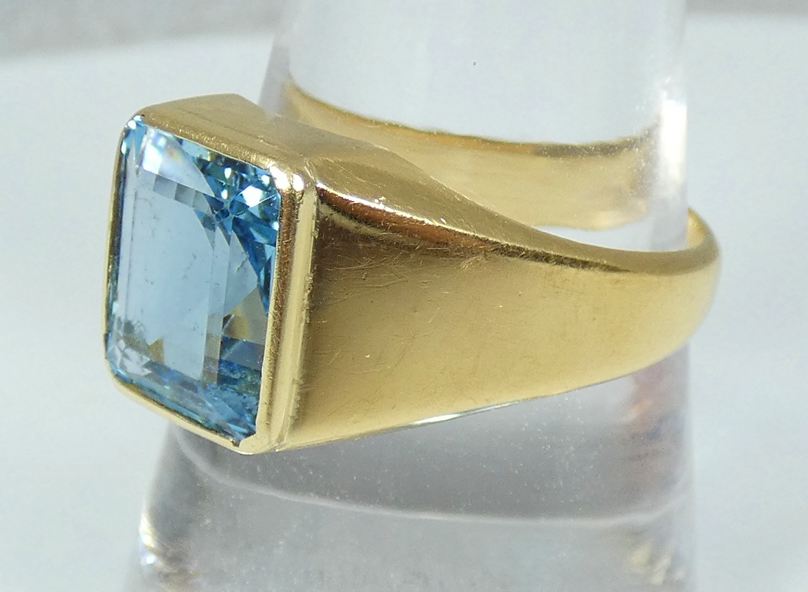 Vintage Heavy Solid 18ct Yellow Gold Blue Spinel Signet Dress Ring Size 10 T 61