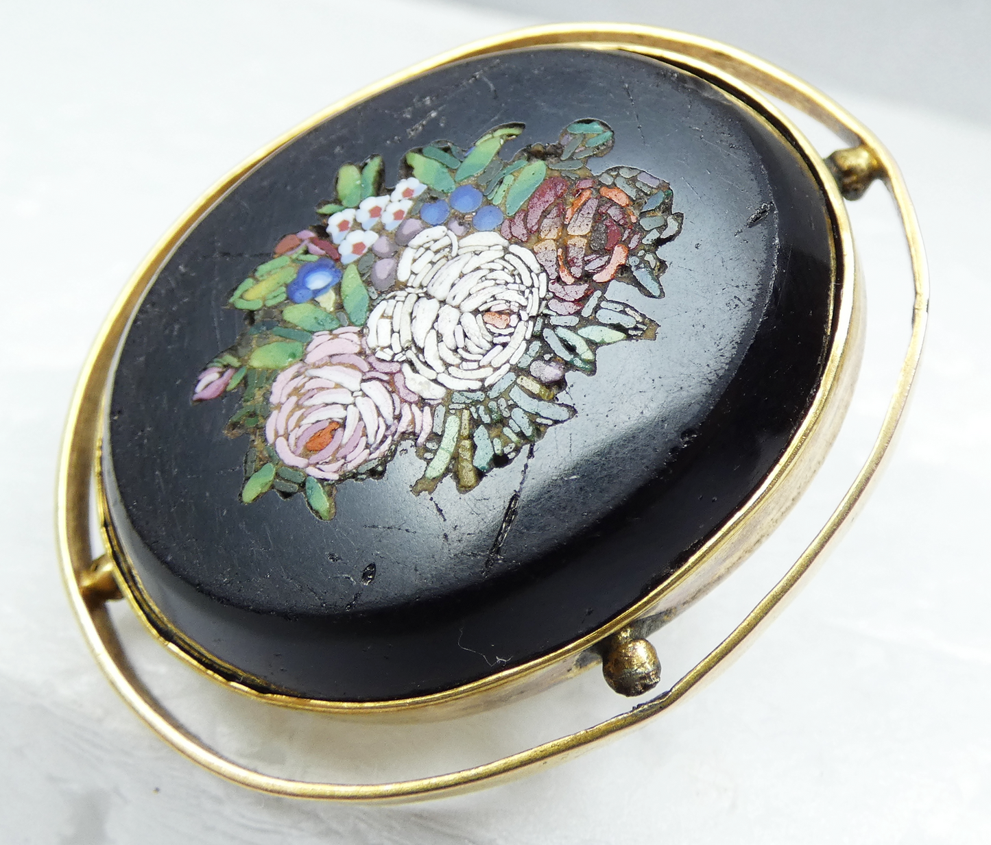 Antique Victorian 9ct Yellow Gold & Onyx Pietra Dura Micro Mosaic Flower Brooch