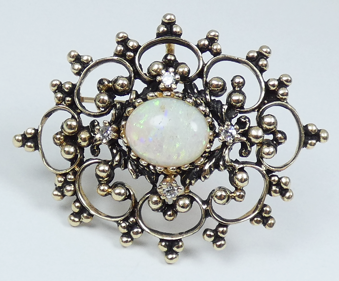 Vintage 14ct Yellow Gold Solid Opal & Diamond Filigree Necklace Pendant Brooch
