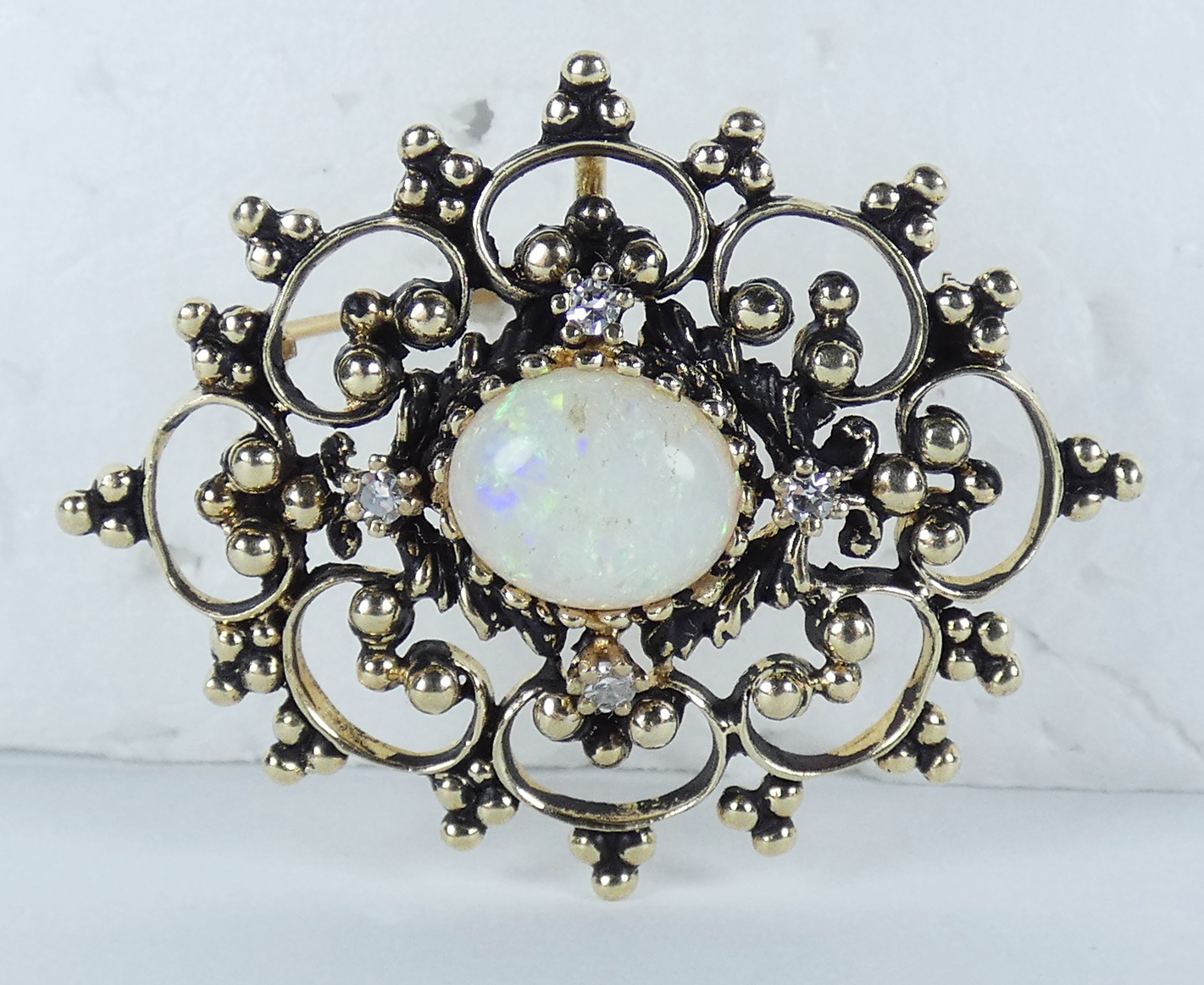 Vintage 14ct Yellow Gold Solid Opal & Diamond Filigree Necklace Pendant Brooch