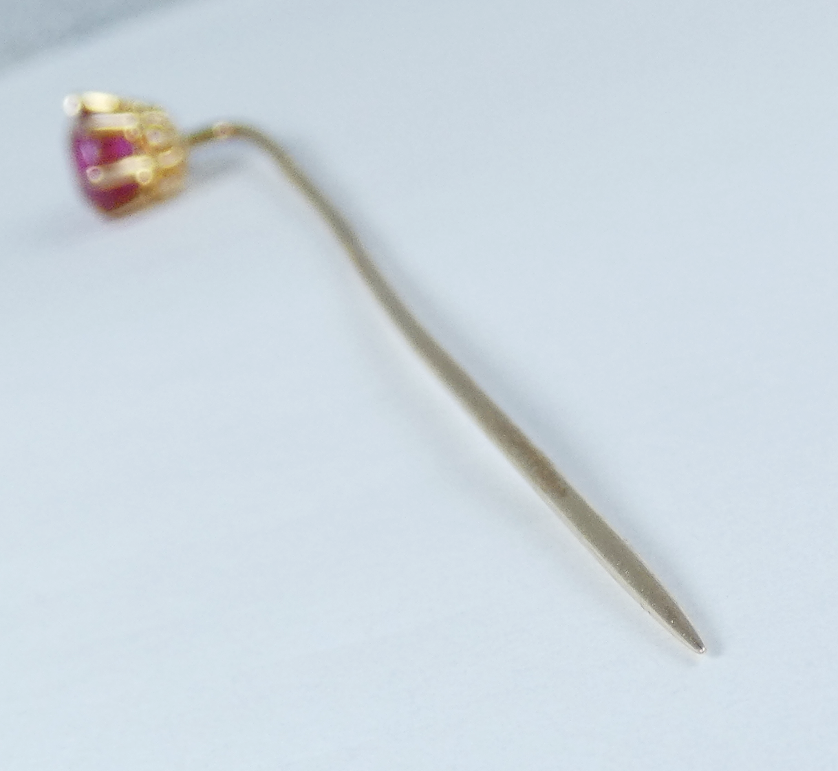 Antique Vintage Solid 14ct Yellow Gold Pink Ruby 68mm Stick Hat Pin Brooch 585