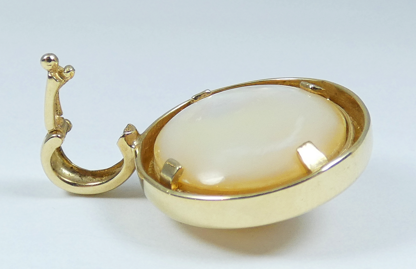 Solid 9ct Yellow Gold 16mm Mabe Pearl Enhancer Necklace Pendant Hinged Bail 375